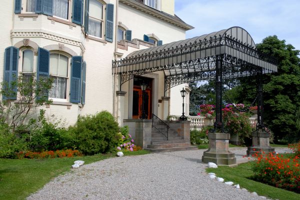 Entrance Canopy Installation